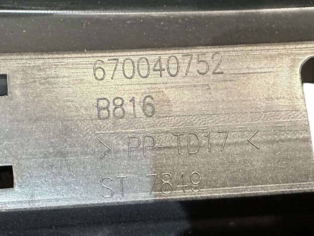 фото №11, Maserati levante перед бампер передний 670035297 670040752