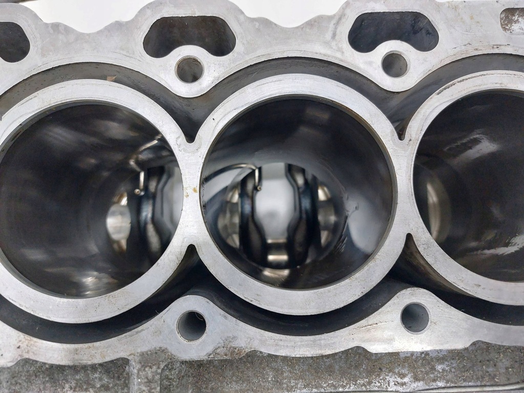 фото №8, Toyota auris ii 12-18r 1.8 hybrid 2zr двигун блок wał