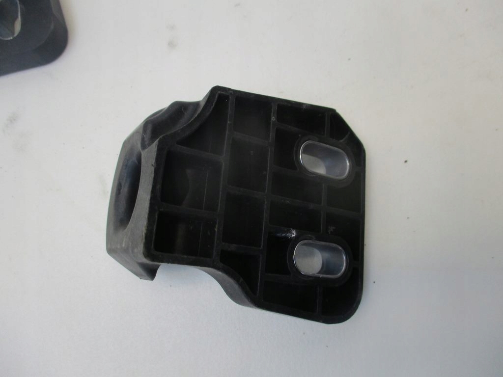 фото №3, Кронштейн кронштейн радіатора renault scenic iv