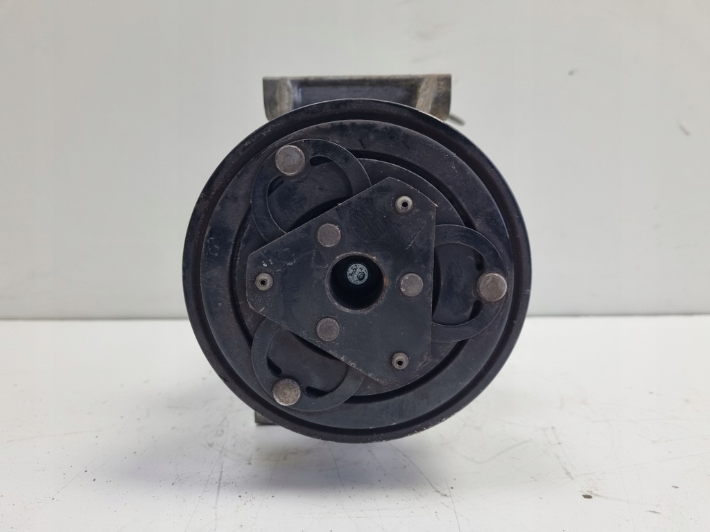 фото №7, Компресор кондиціонера dacia lodgy 1.2 tce _ насос 926008367r