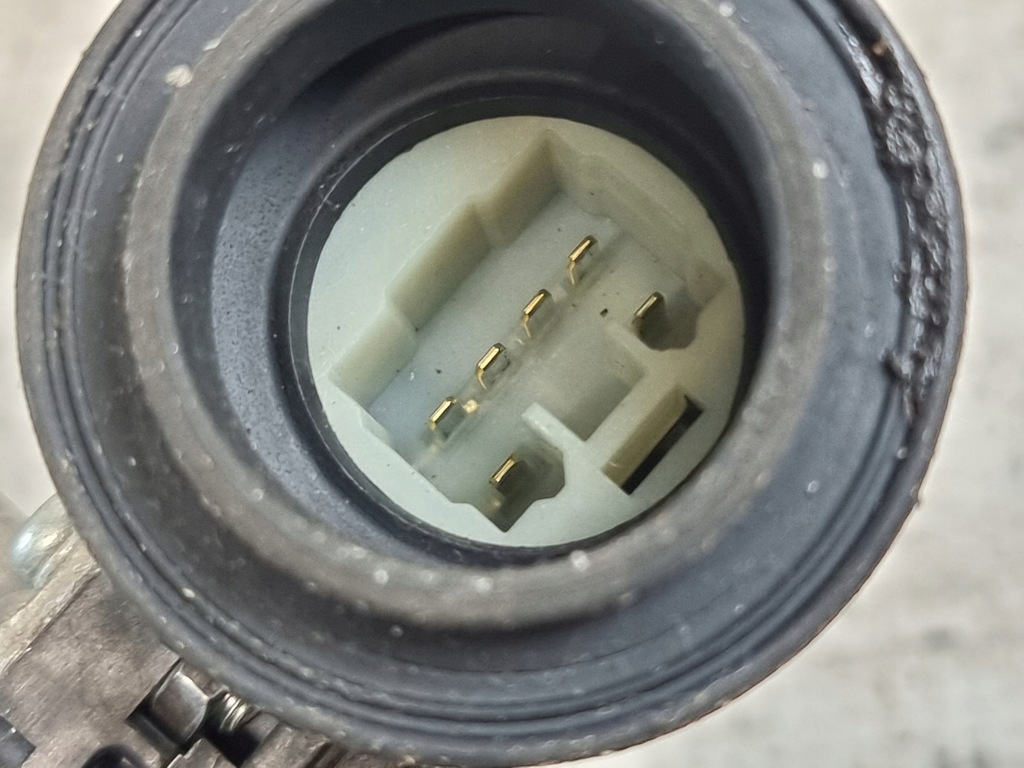 фото №9, Подъемник стекло левый перед оригинальный номер 85720-58010 toyota prius ii 08r