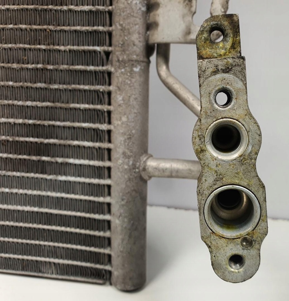 фото №2, Радиатор кондиционера discovery iv l319 2.7 v6 d