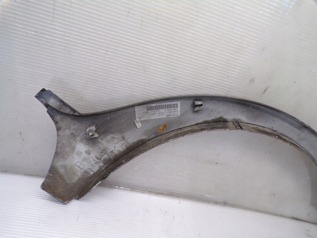 фото №6, Bmw оригинальный номер 3414450 молдинг крыла набор