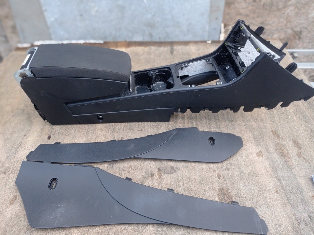 фото №1, Подлокотник vw passat b6