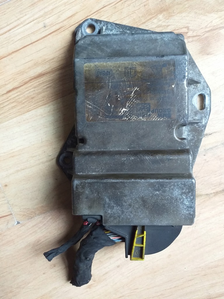 фото №1, Bmw 1 f40 датчик блок управления подушек подушка безопасности 9873895