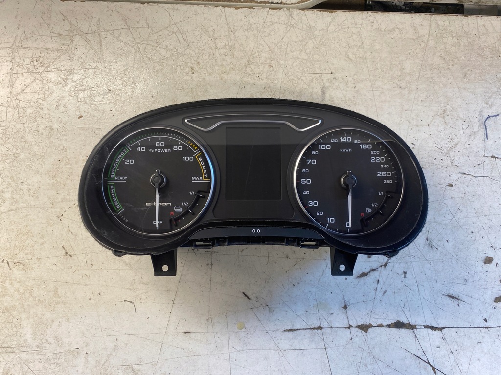 фото №1, Audi a3 8v счетчик приборы 8v0920872j