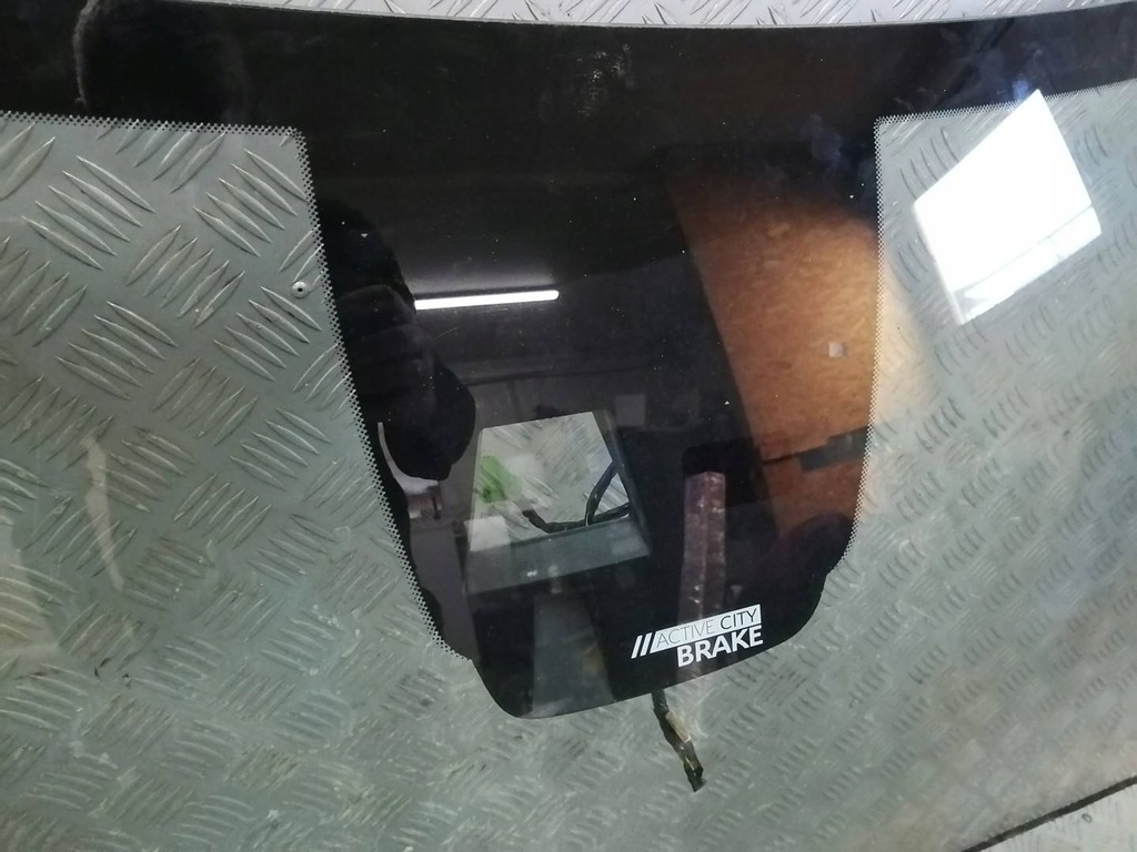 фото №2, Citroen ds3 стекло лобовое 2014 rok датчик камера