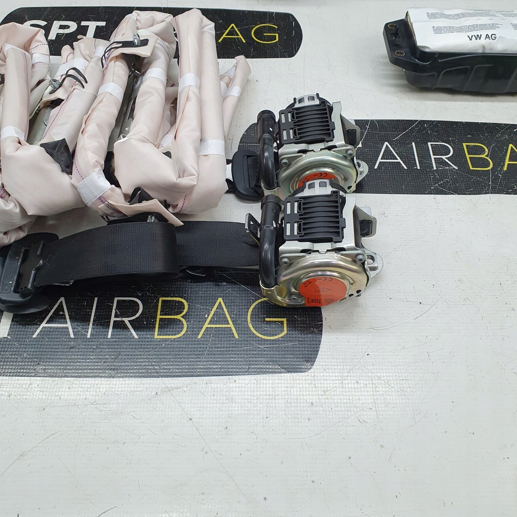 фото №9, A6 c8 4k a7 4k приборная панель консоль подушки безопасности ремни подушка безопасности