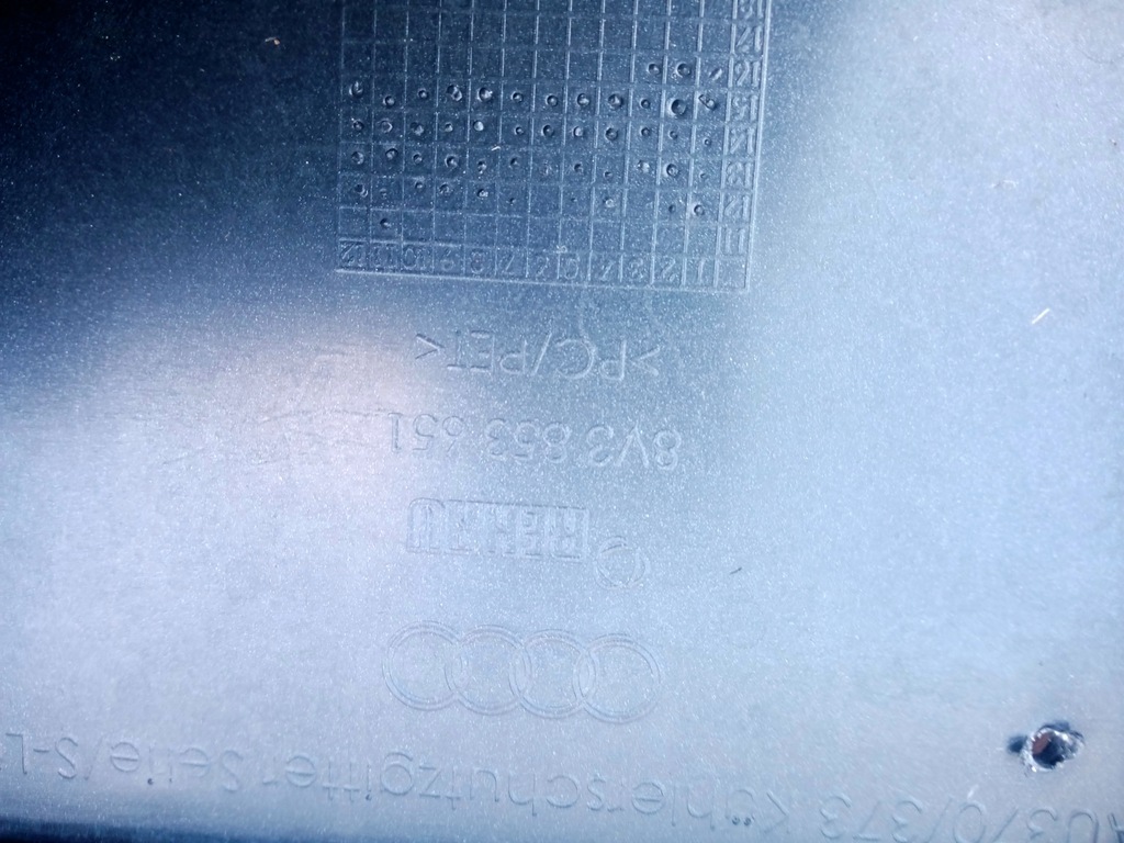 фото №10, Audi a3 решётка радиатора решётка радиатора 8v3853651 201r-