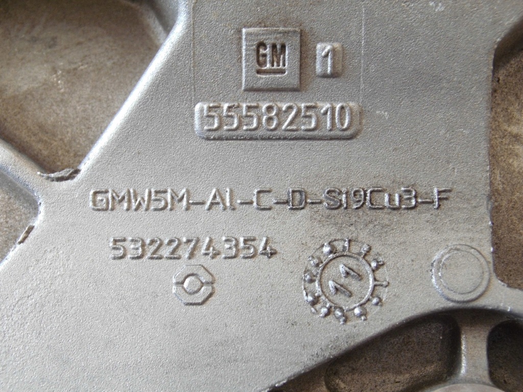 Кронштейн генератора натяжитель opel insignia 2.0cdti Оригинал