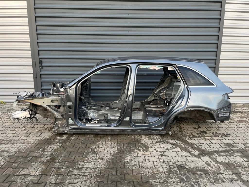 фото №1, Крила задня задній pas піддон дах поріг c992 992 mercedes glc w253 x253