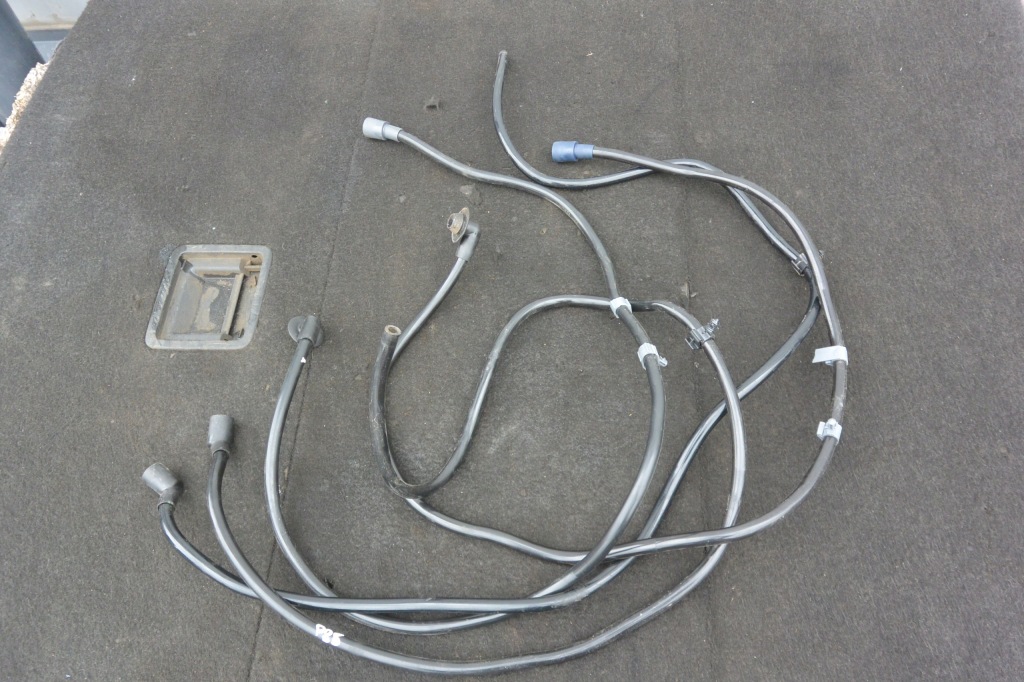 Шланг слив воды люк комплект  tesla model s в Украине