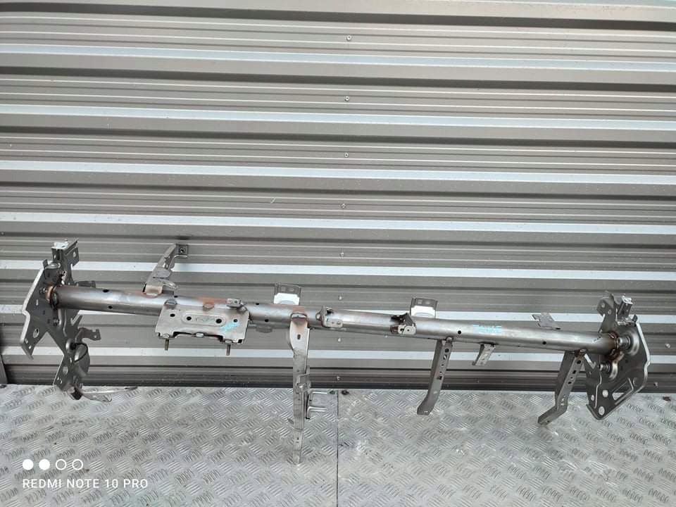 фото №1, Nissan juke труба каркас консолі eu.