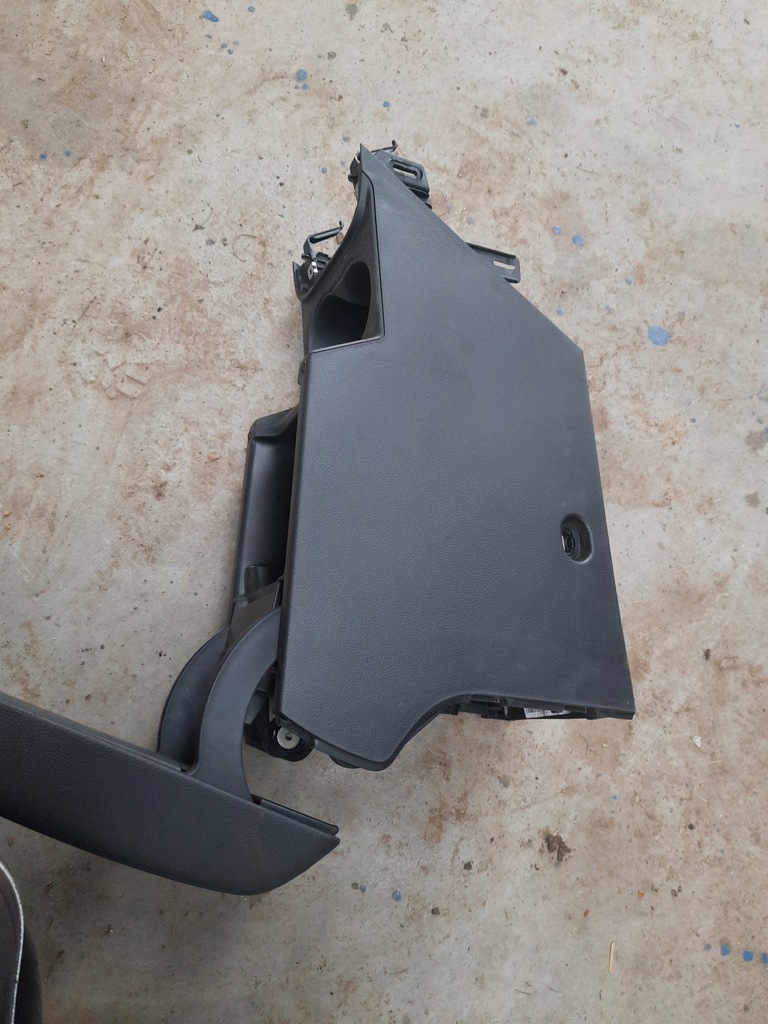 фото №3, Cupra ateca подлокотник