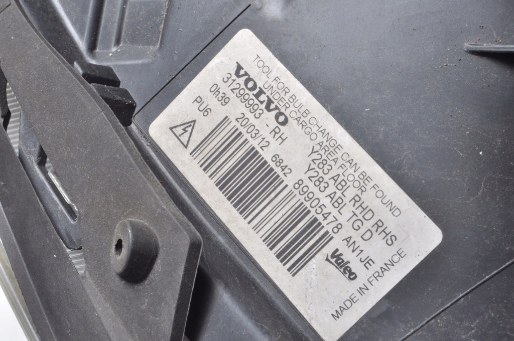 Volvo s60 ii v60 лампа правая передняя ксенон правый перед uk 31299993 Доставка