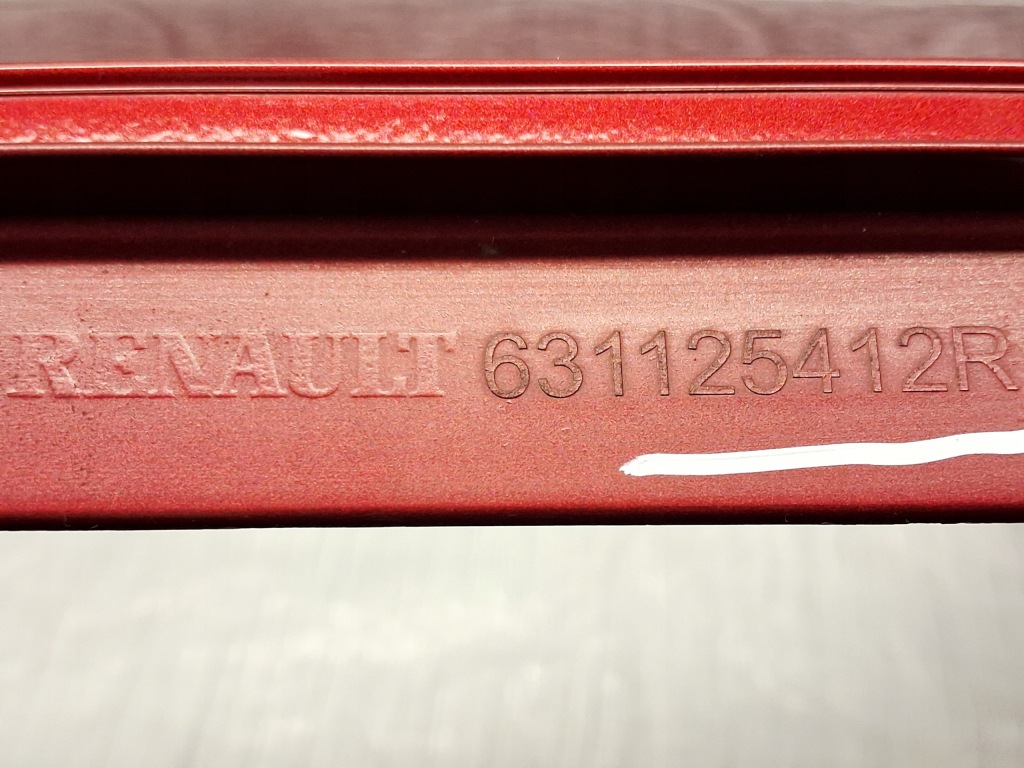 Renault megane iv 16r- крыло перед правая  631125412r bydgoszcz в Украине