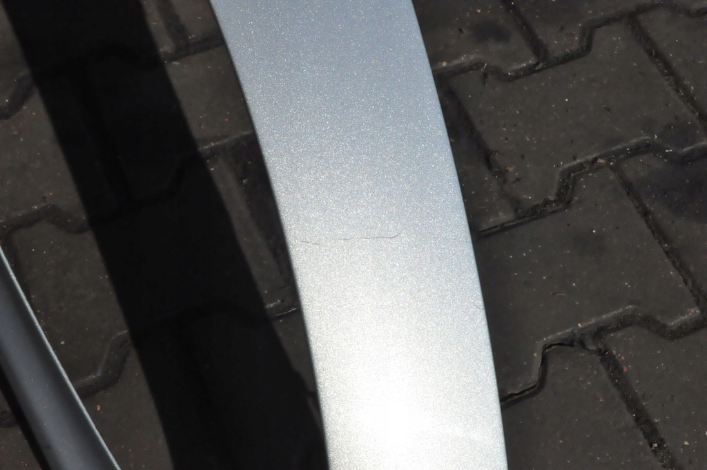 фото №13, Aston martin db9 крыло левый перед передний