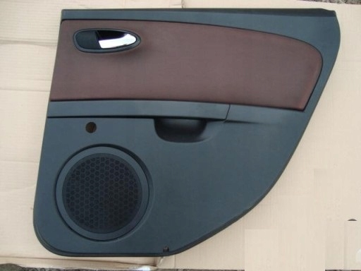 фото №1, Seat leon 05-10 обшивка оббивка двері правий задня