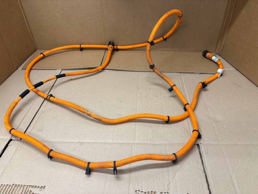 фото №1, Bmw i3 i01 21r жгут электропроводка шланг wysokiego напряжения 6840443