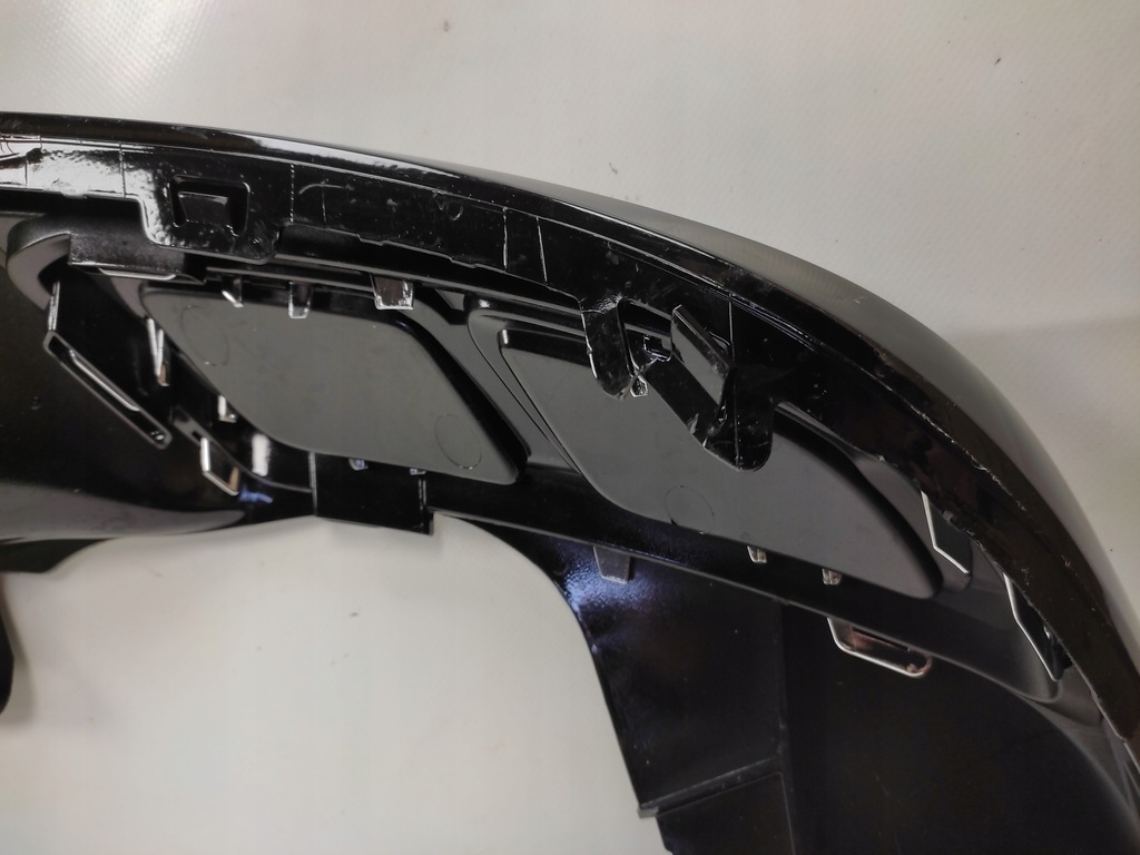 фото №8, Vw golf viii kombi r-line спойлер бампера задня 20-