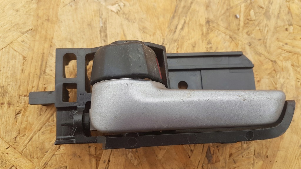 фото №1, Ручка дверь левая перед suzuki sx4 sedici