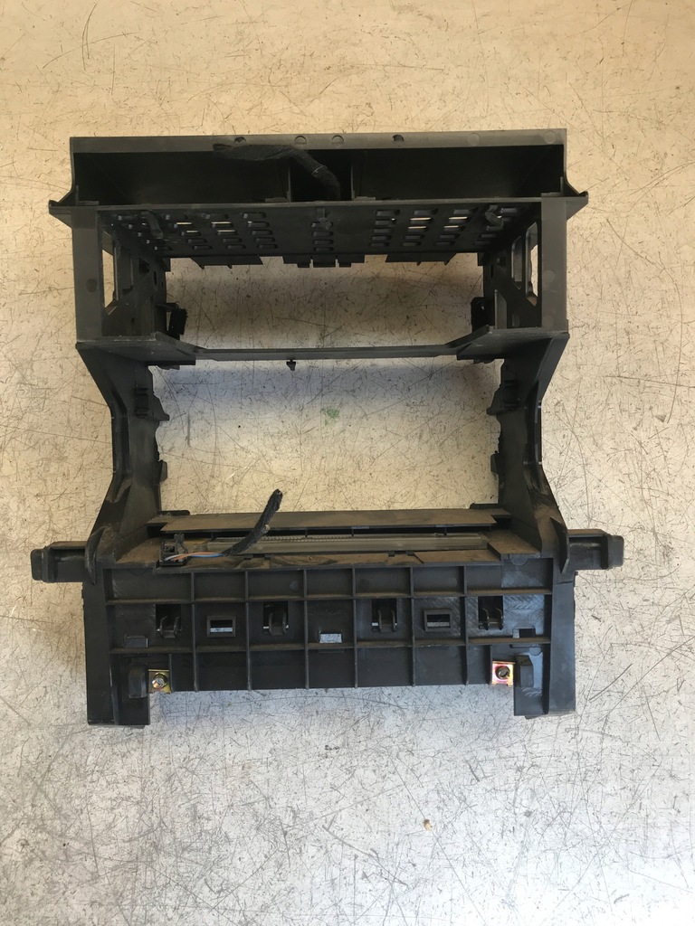 фото №3, Рамка корзина радіо audi a4 b6 8e0858005b