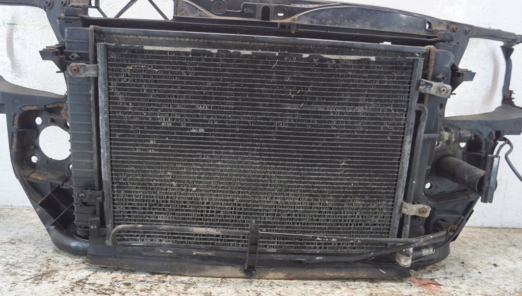 фото №8, Pas передний радиатор audi a4 b7 2.0 tdi 170km