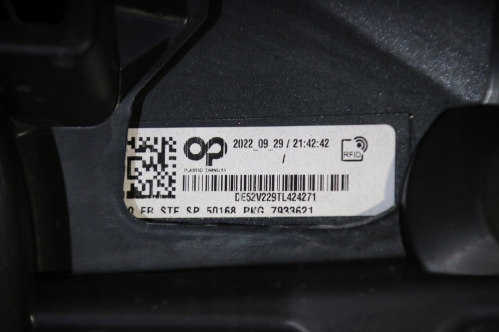 фото №12, Bmw ix i20 m-pakiet бампер перед передній usa a90