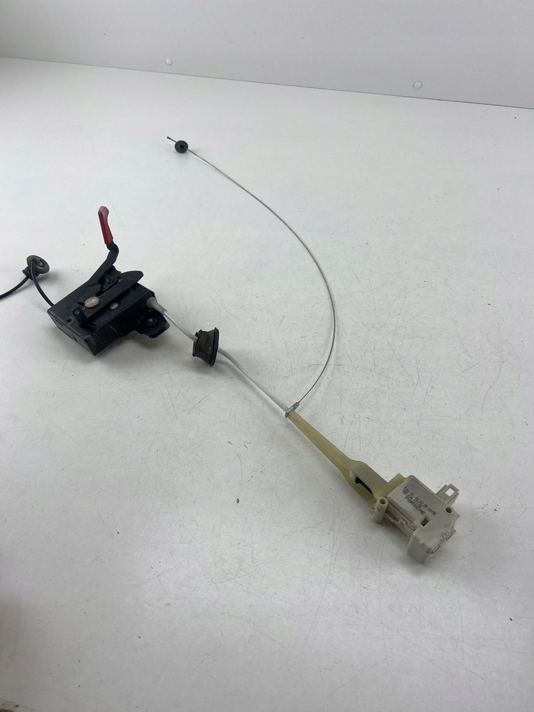 фото №7, Porsche cayman 987 2006 замок капот 99662411701