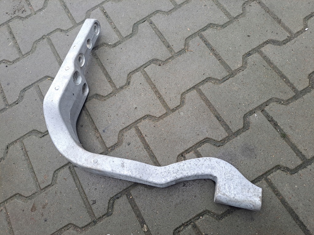 фото №1, Кронштейн кронштейн кронштейн бака adblue renault gama t volvo fh fm 4 fmx