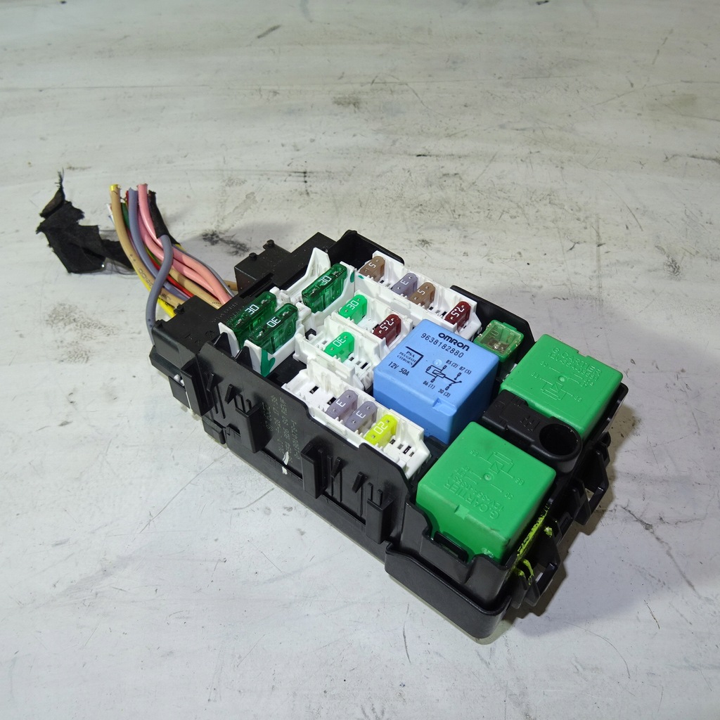 фото №1, Citroen ds4 коробка предохранителей 9665492680