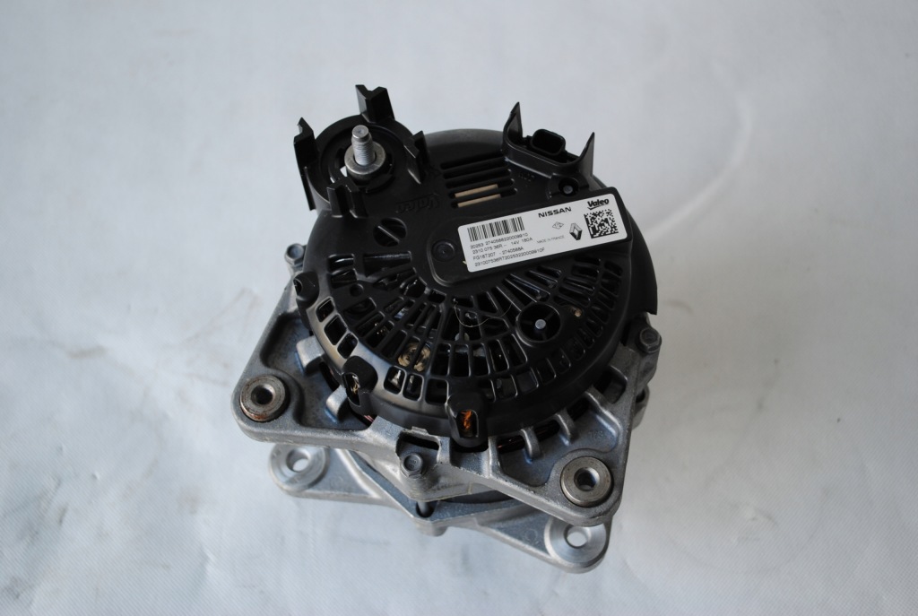 Генератор 231007536r renault Цена
