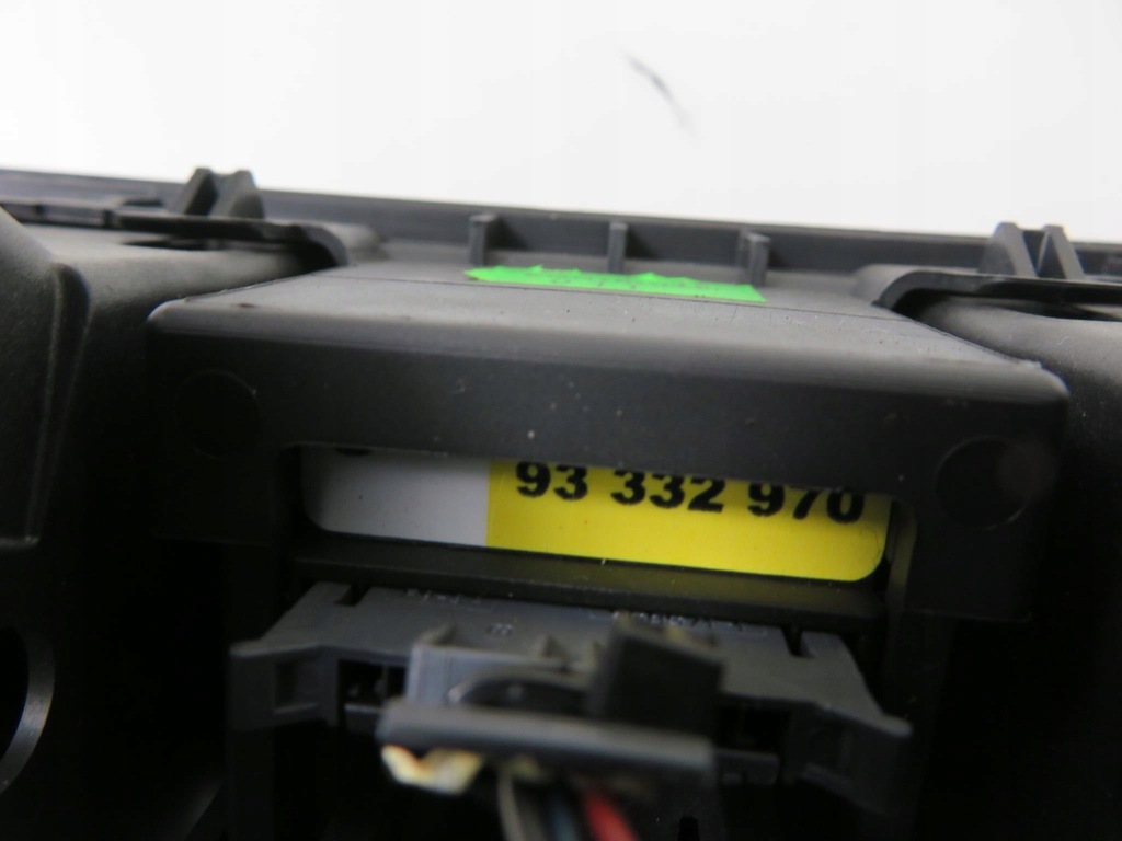 фото №10, Перемикач аварійних 93332970 opel meriva i a