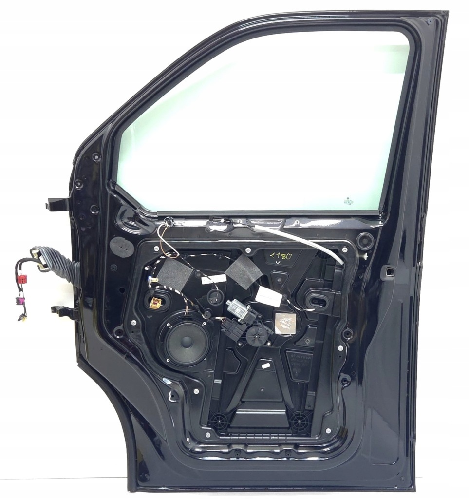 Дверь правая  правое перед vw t6.1 7la831056 lc9x Оригинал