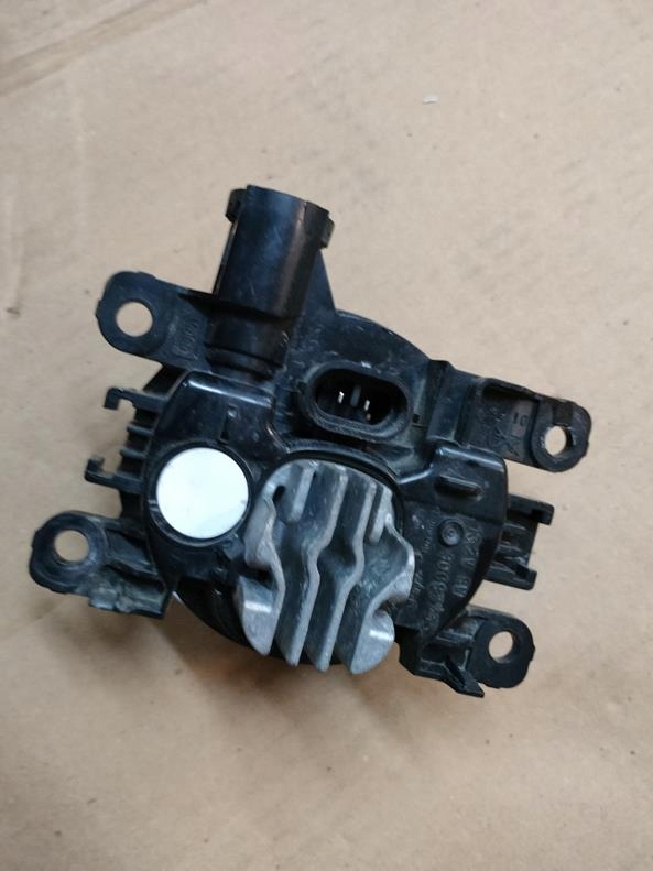 фото №3, Противотуманная фара правый перед led koleos ii lift talisman kadjar оригинал идеальное состояние