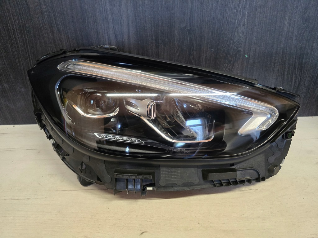 фото №1, Лампа правая перед mercedes c klasa w206 206 a206 led high performance