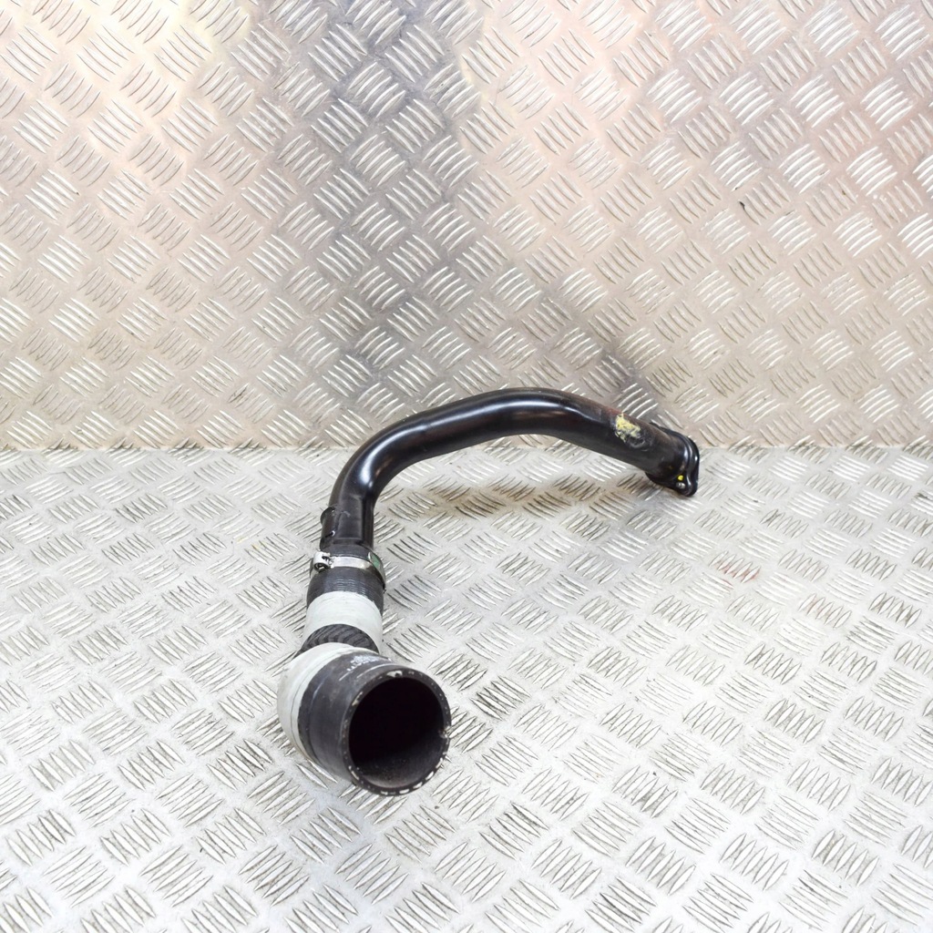 фото №4, Maserati levante 2020 левая сторона wąż / труба интеркулер