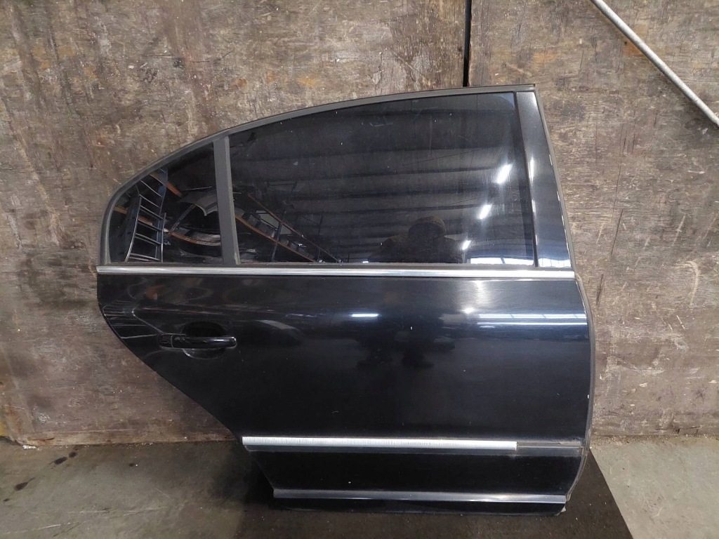 Купить Дверь полный правый задняя skoda superb i 9910