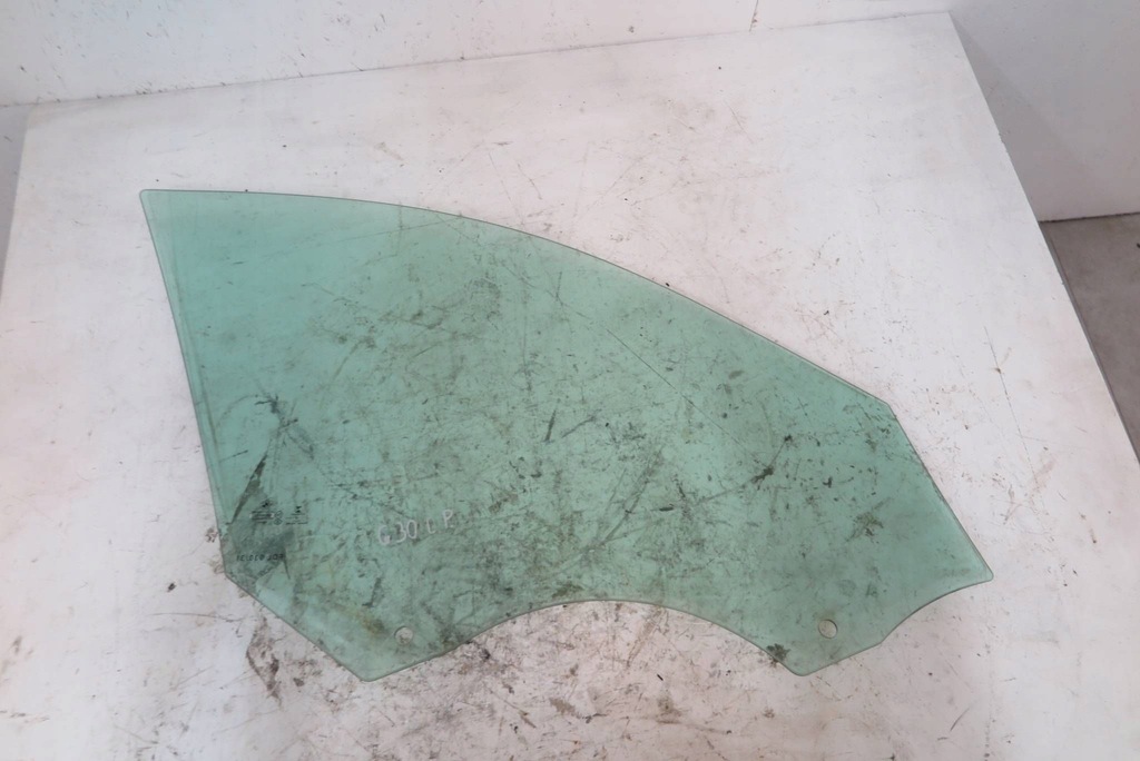 фото №1, Скло двері лівий перед bmw 5 g30 g31 7339455