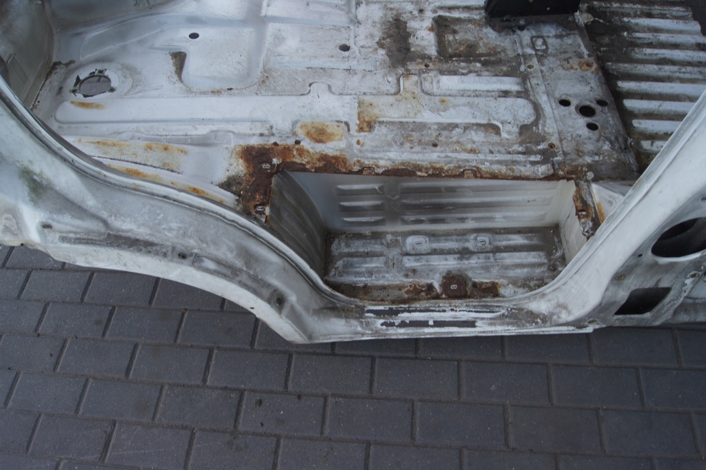 фото №6, Кабіна чверть iveco daily iii 06- blaszak