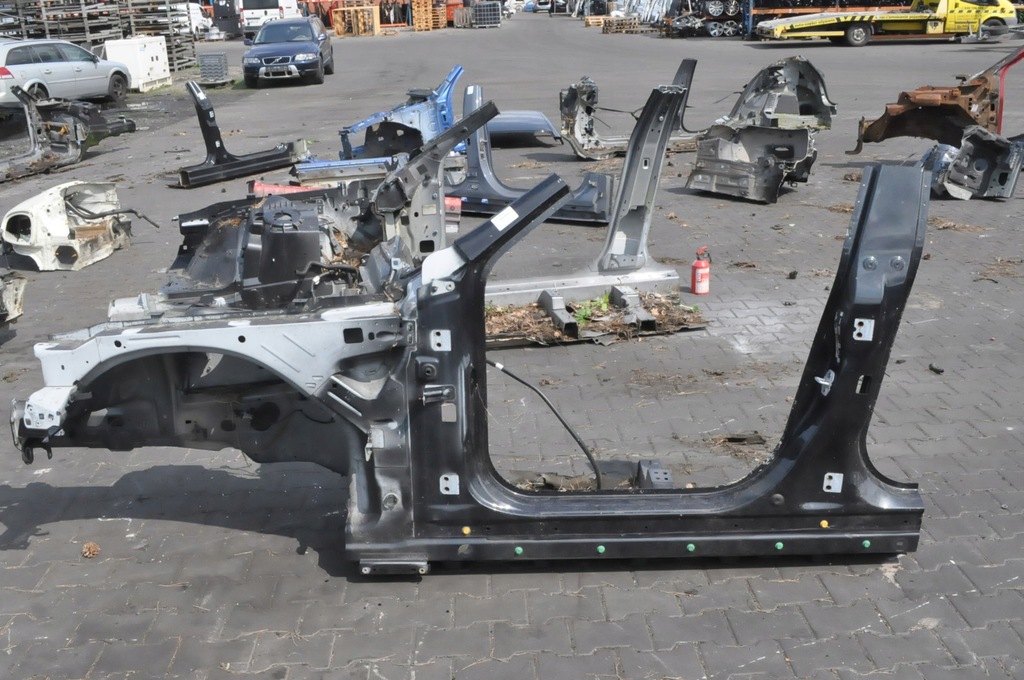 фото №1, Maserati levante s q4 четверть лонжерон левая перед + порог блок двигателя