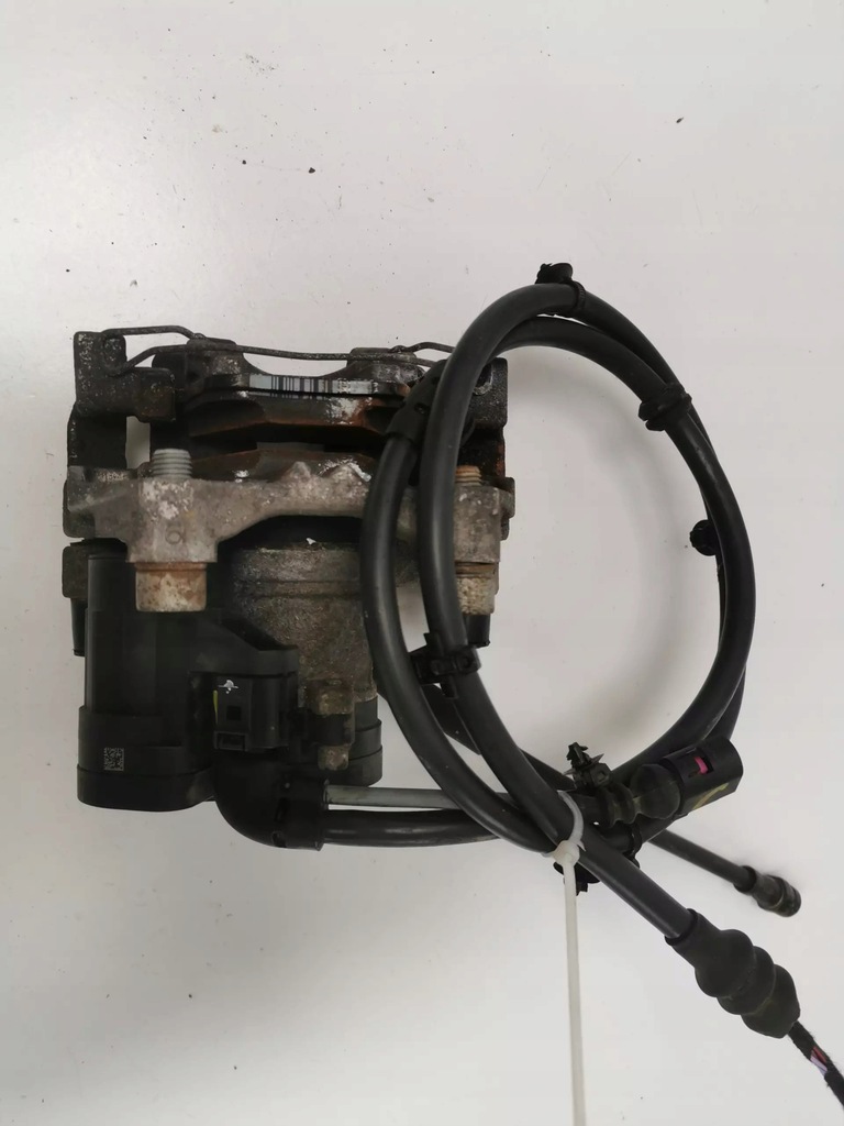 фото №6, Skoda karoq 2018 1.6 tdi суппорт тормозной задняя