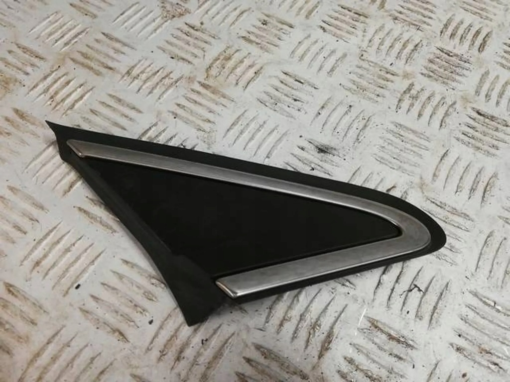 фото №1, Трикутник правий захист крила peugeot 208 хром