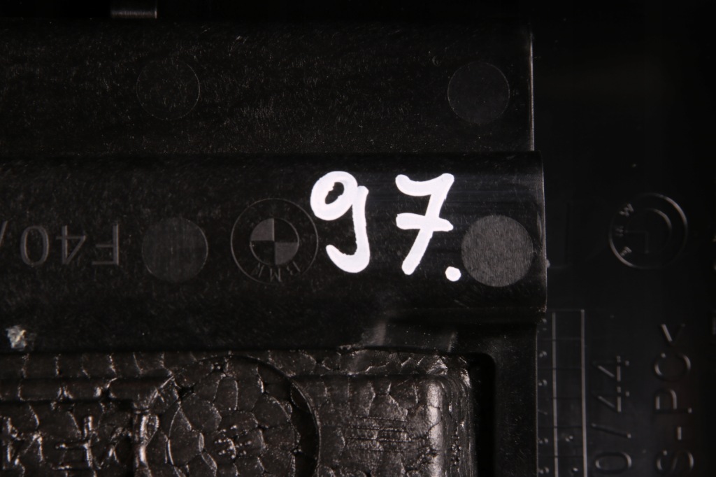 фото №8, Bmw 1 f40 2 f44 корпус захист колонки кермового 6823255 6823251