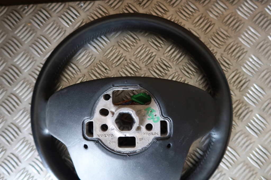 фото №9, Воздуховод volvo v70 lift 34108765a