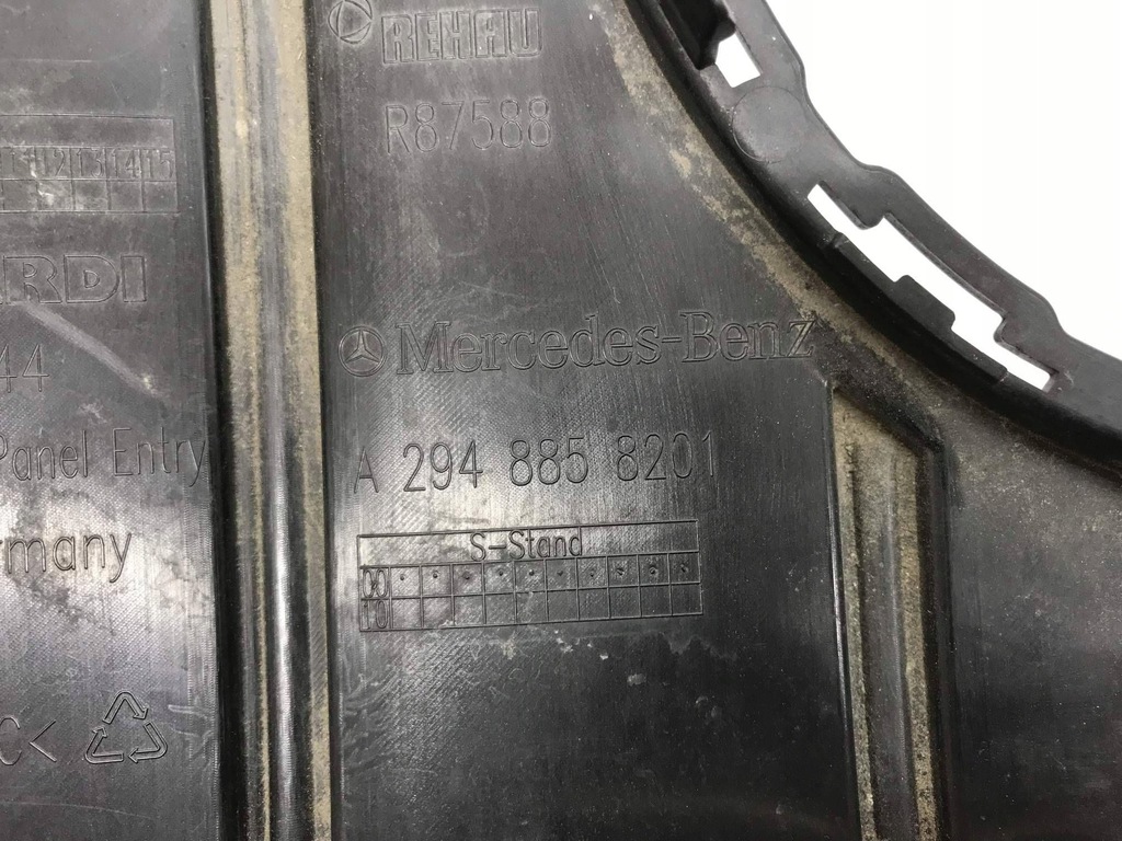 фото №14, Решётка радиатора решётка радиатора mercedes eqe a294 w294 2948858201 a2948858201