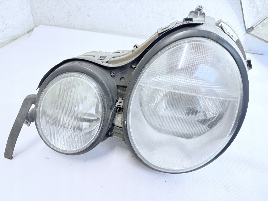 Купить Фара левый перед лампа передняя mercedes w210 ксенон