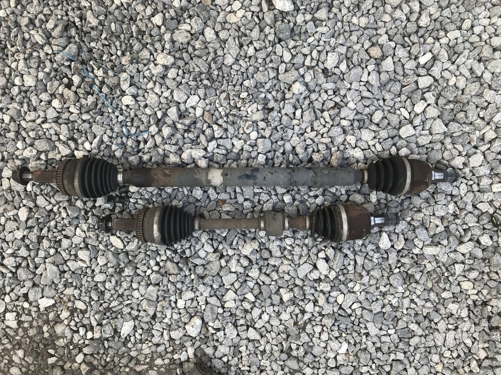 фото №1, Привідний вал перед права hyundai i30 ii 12- 1.6 crdi