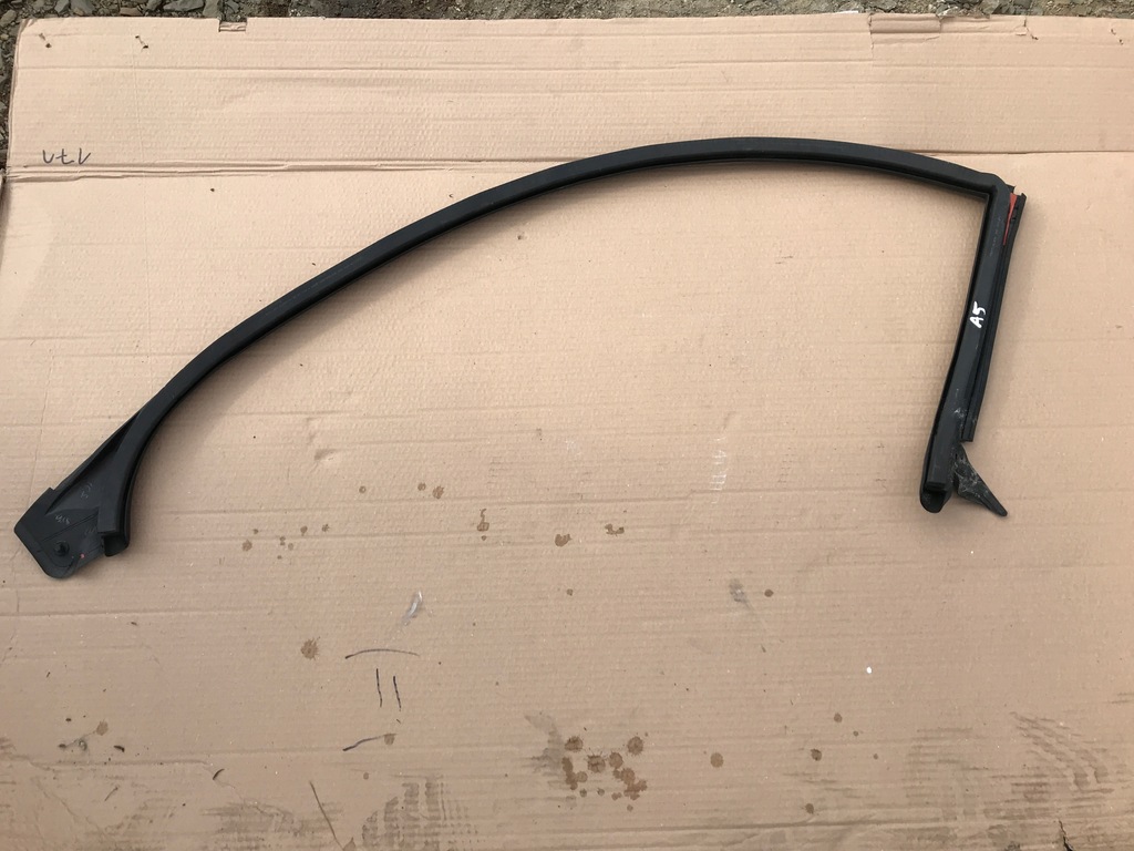 фото №5, Прокладка дверь левый перед audi a5 lift 8t0845353