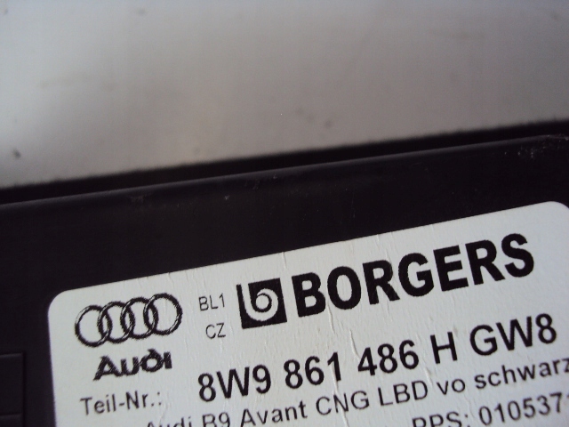 Підлога багажника audi a4 b9 універсал рестайлінг  2019- Зі Шроту